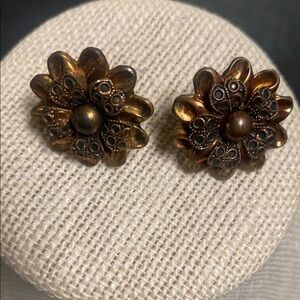 Vintage Floral Bronze Screw Back Clip Earrings